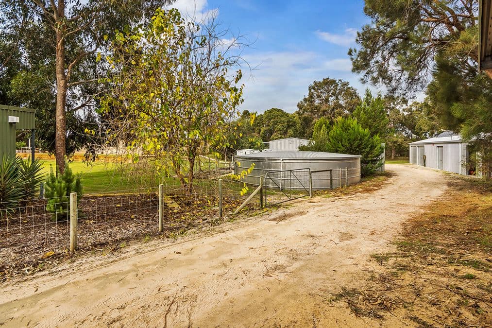 140 Riverland Drive, Stake Hill WA 6181, Stake Hill - Thumbnail 8
