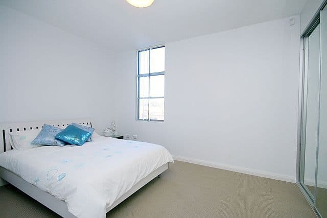 124 Dutton Street, YAGOONA NSW 2199, Yagoona - Thumbnail 2