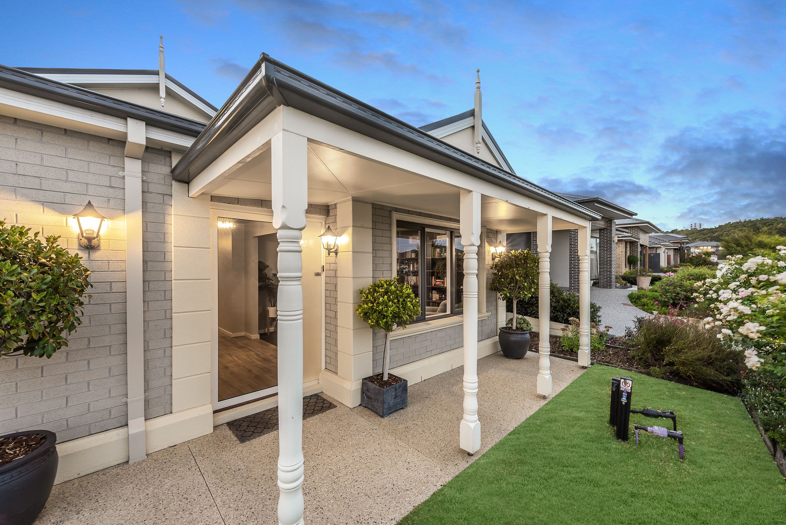 18 Lyntonlee Avenue, Officer VIC 3809, Officer - Thumbnail 2
