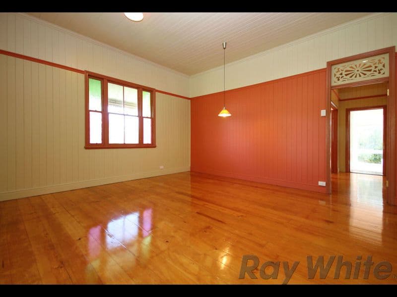4 Parnell Street, Woodend QLD 4305, Woodend - Thumbnail 2