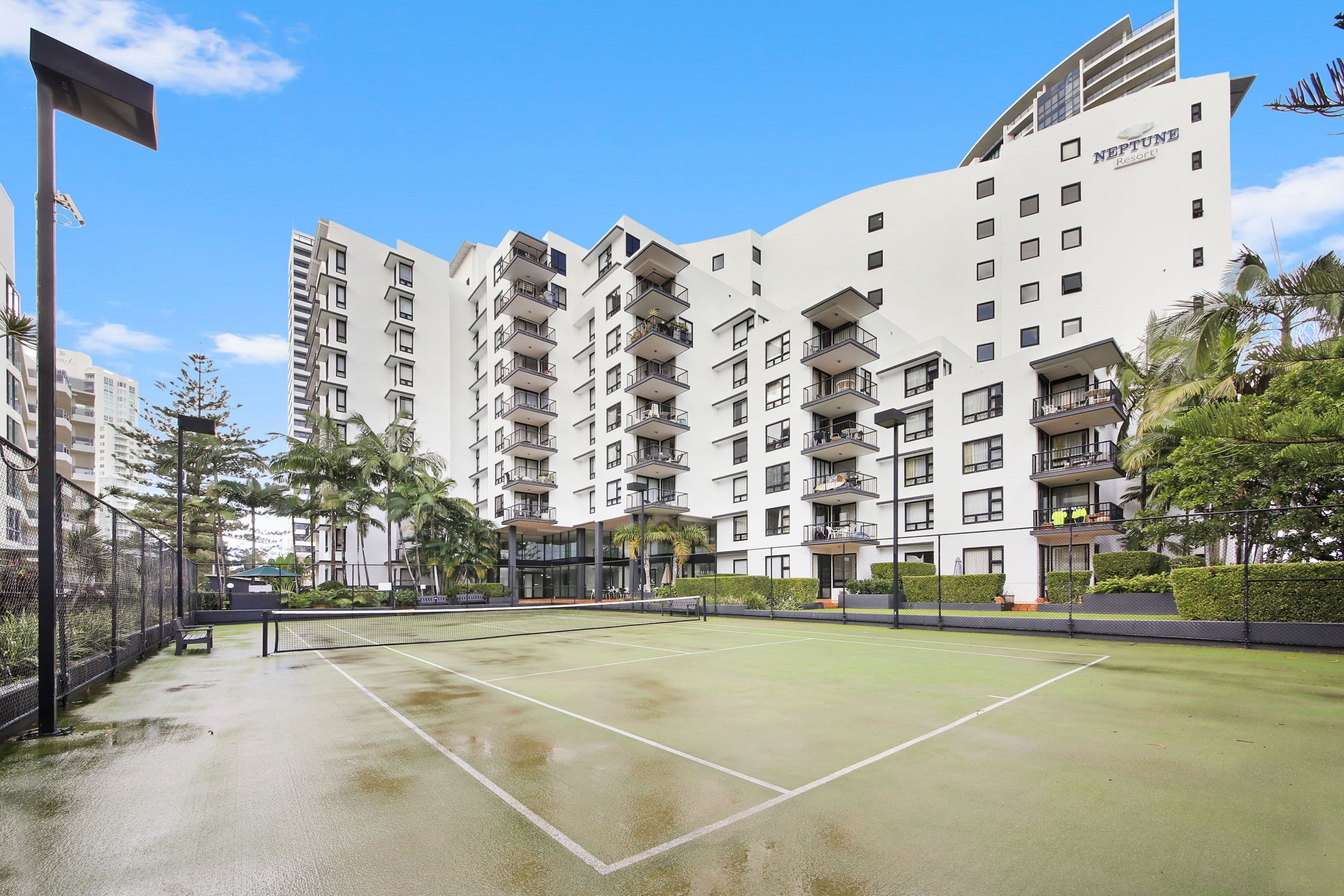 32 'Neptune' Surf Parade, Broadbeach QLD 4218, Broadbeach - Thumbnail 8