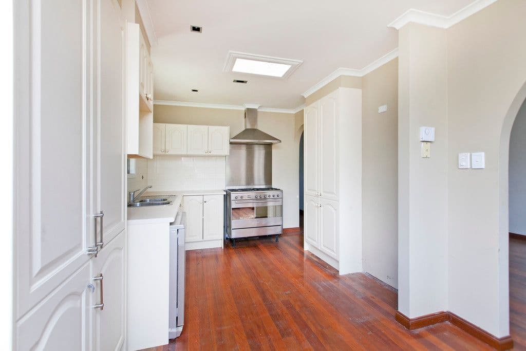 64 Hamilton Street, TINGALPA QLD 4173, Tingalpa - Thumbnail 3