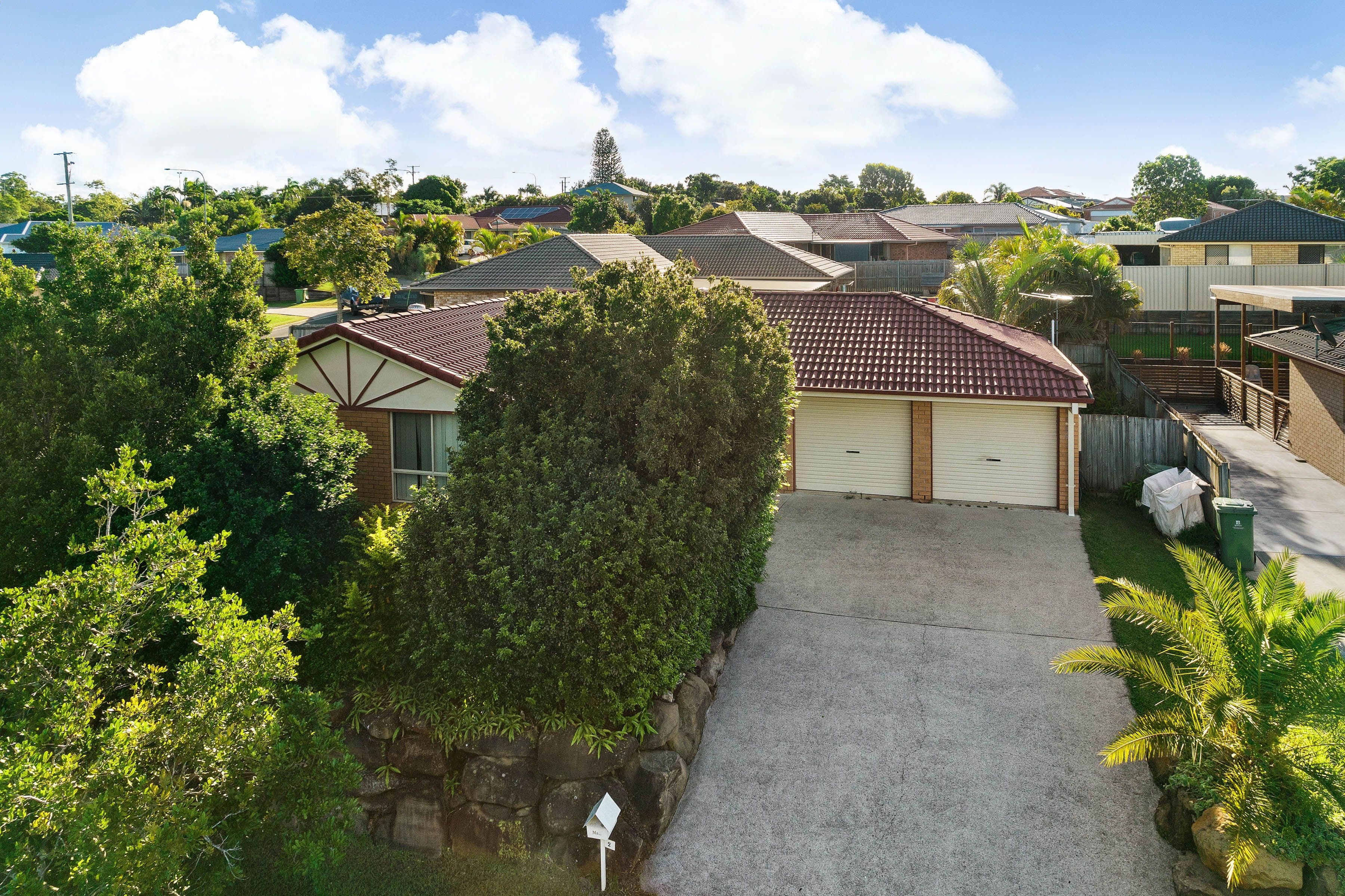 2 Hampshire Close, Heritage Park QLD 4118, Heritage Park - Image 1