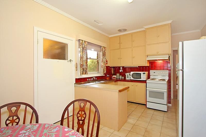 27 Grandview Road, CHADSTONE VIC 3148, Chadstone - Thumbnail 3