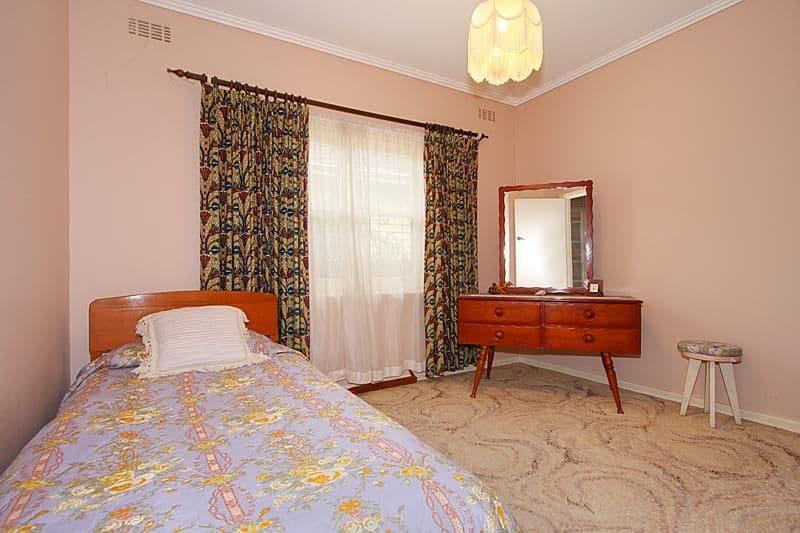 27 Grandview Road, CHADSTONE VIC 3148, Chadstone - Thumbnail 5