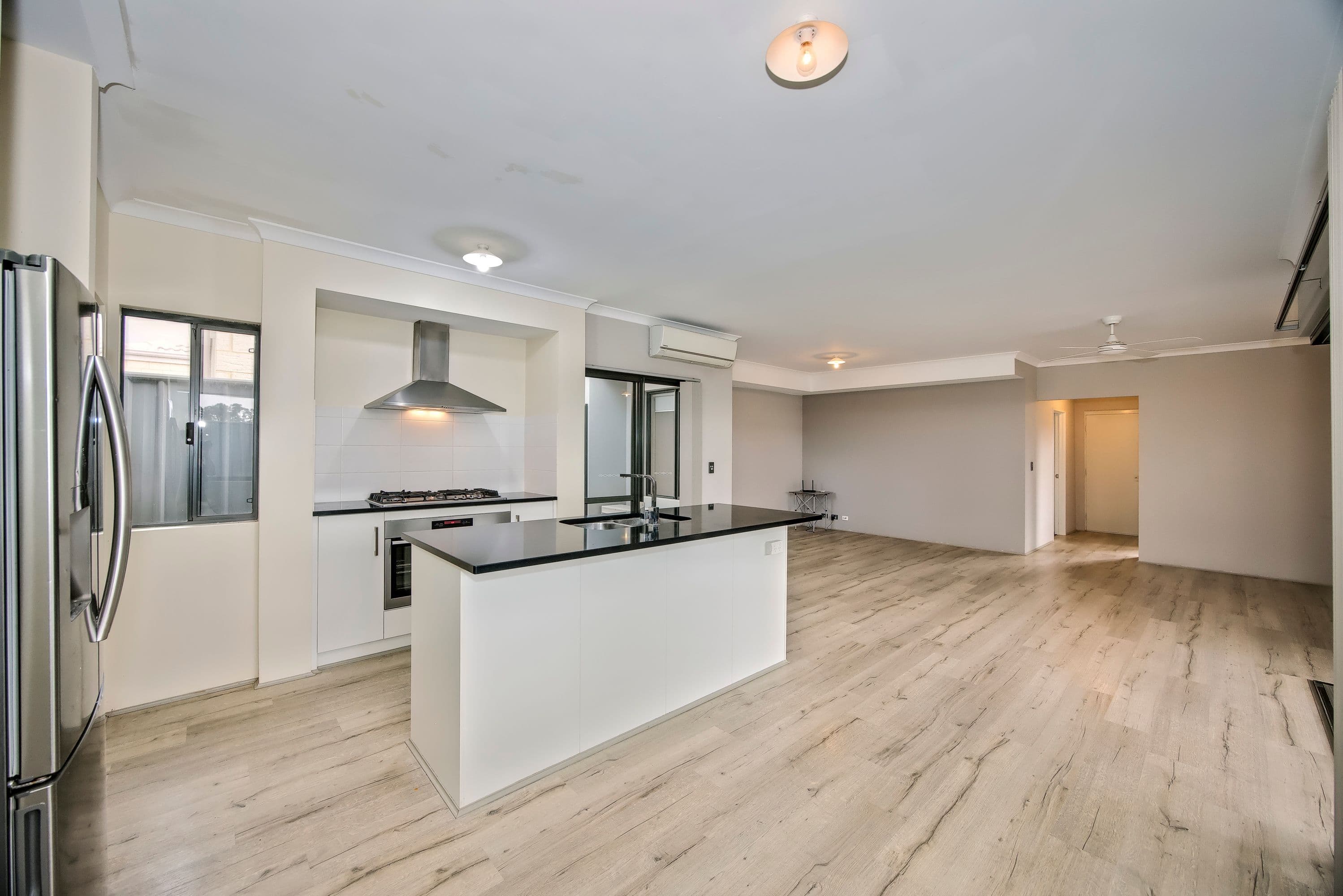 2 Peg Lane, Yanchep WA 6035, Yanchep - Thumbnail 5