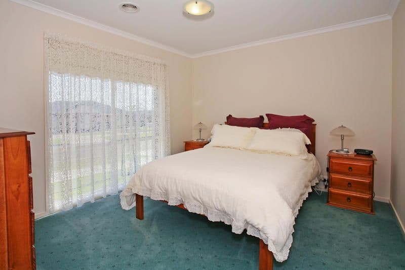 3 Hewitt Drive, GROVEDALE VIC 3216, Grovedale - Thumbnail 5