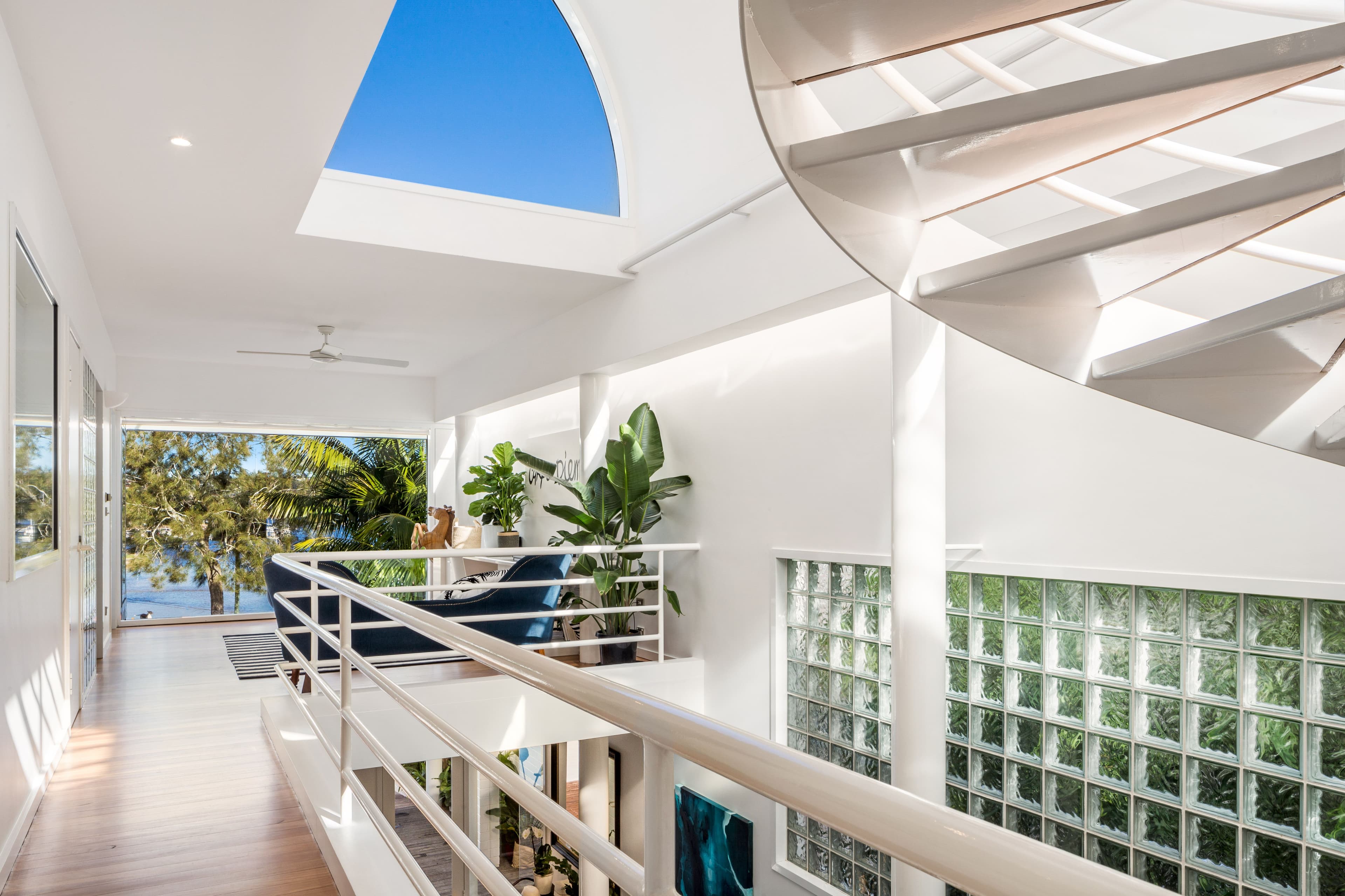 15 Sandy Bay Road, Clontarf - Thumbnail 8