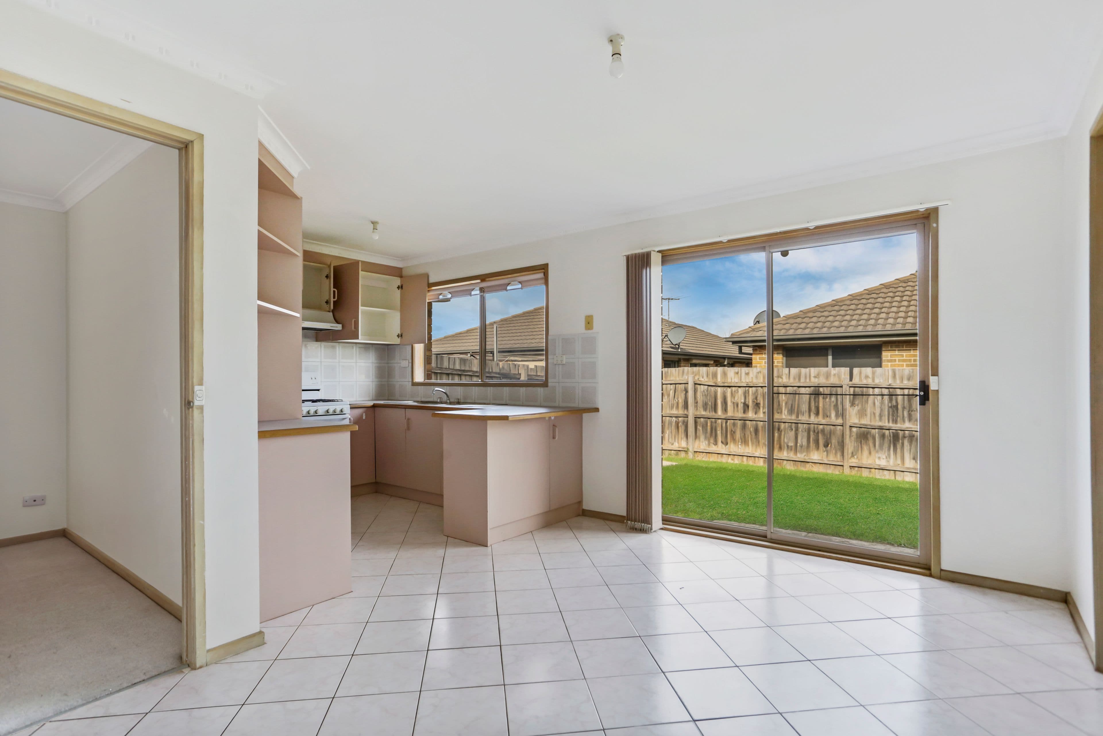 26 Larbert Road, Noble Park VIC 3174, Noble Park - Thumbnail 3