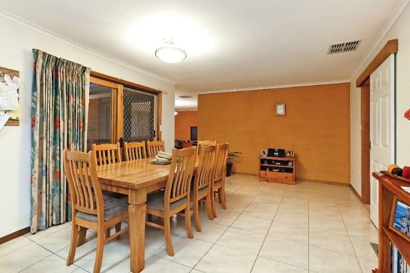 10 Robina Court, ROWVILLE VIC 3178, Rowville - Thumbnail 6