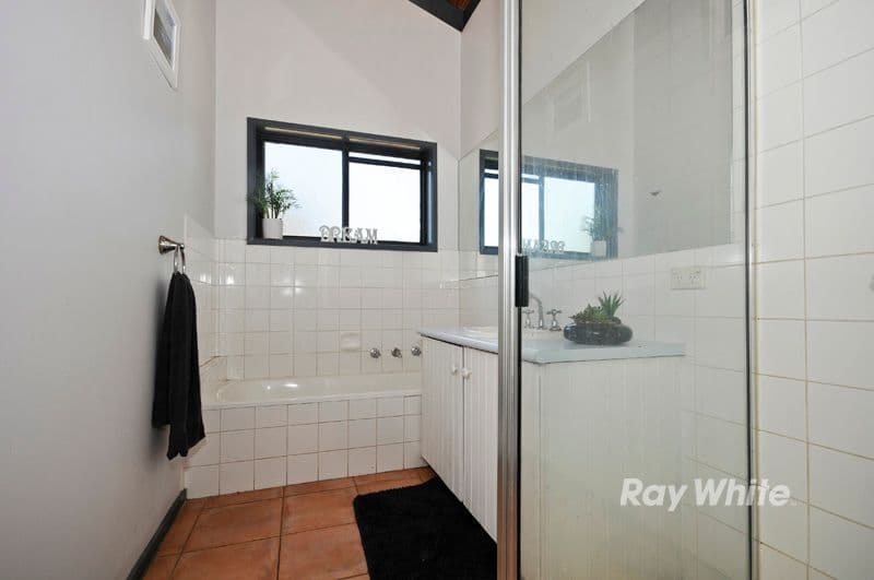 637 Dorset Road, BAYSWATER NORTH VIC 3153, Bayswater North - Thumbnail 2
