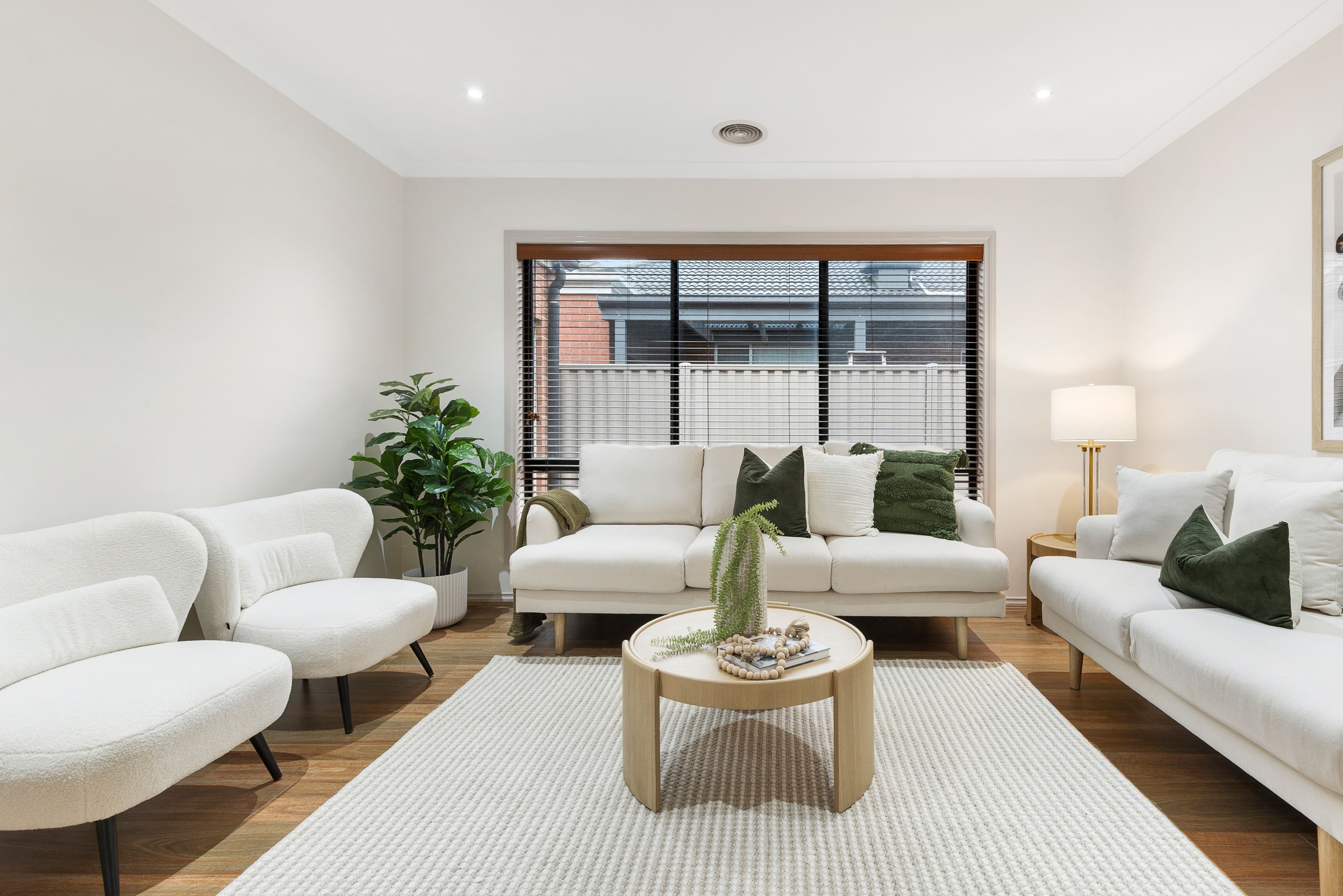 26 Liverpool Circuit, Craigieburn VIC 3064, Craigieburn - Thumbnail 2