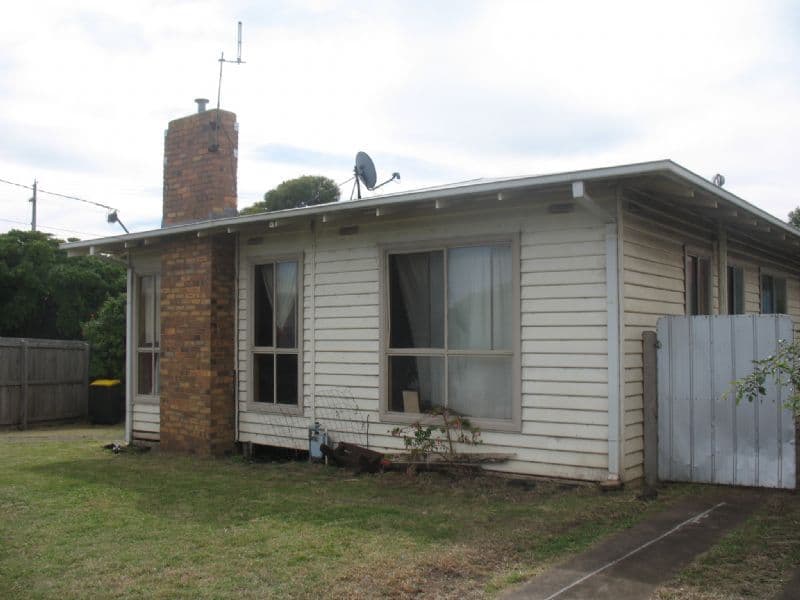 13 Glasgow Street, WARRNAMBOOL VIC 3280, Warrnambool - Image 1