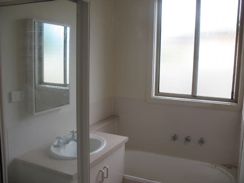 13 Glasgow Street, WARRNAMBOOL VIC 3280, Warrnambool - Thumbnail 8