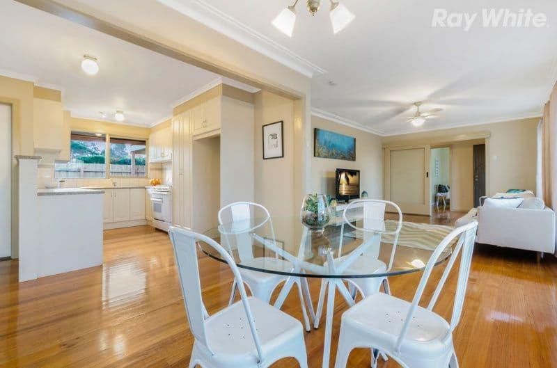 51 Folkstone Crescent, Ferntree Gully VIC 3156, Ferntree Gully - Thumbnail 2