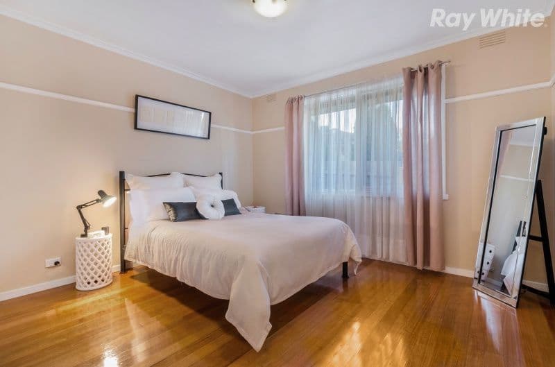 51 Folkstone Crescent, Ferntree Gully VIC 3156, Ferntree Gully - Thumbnail 5