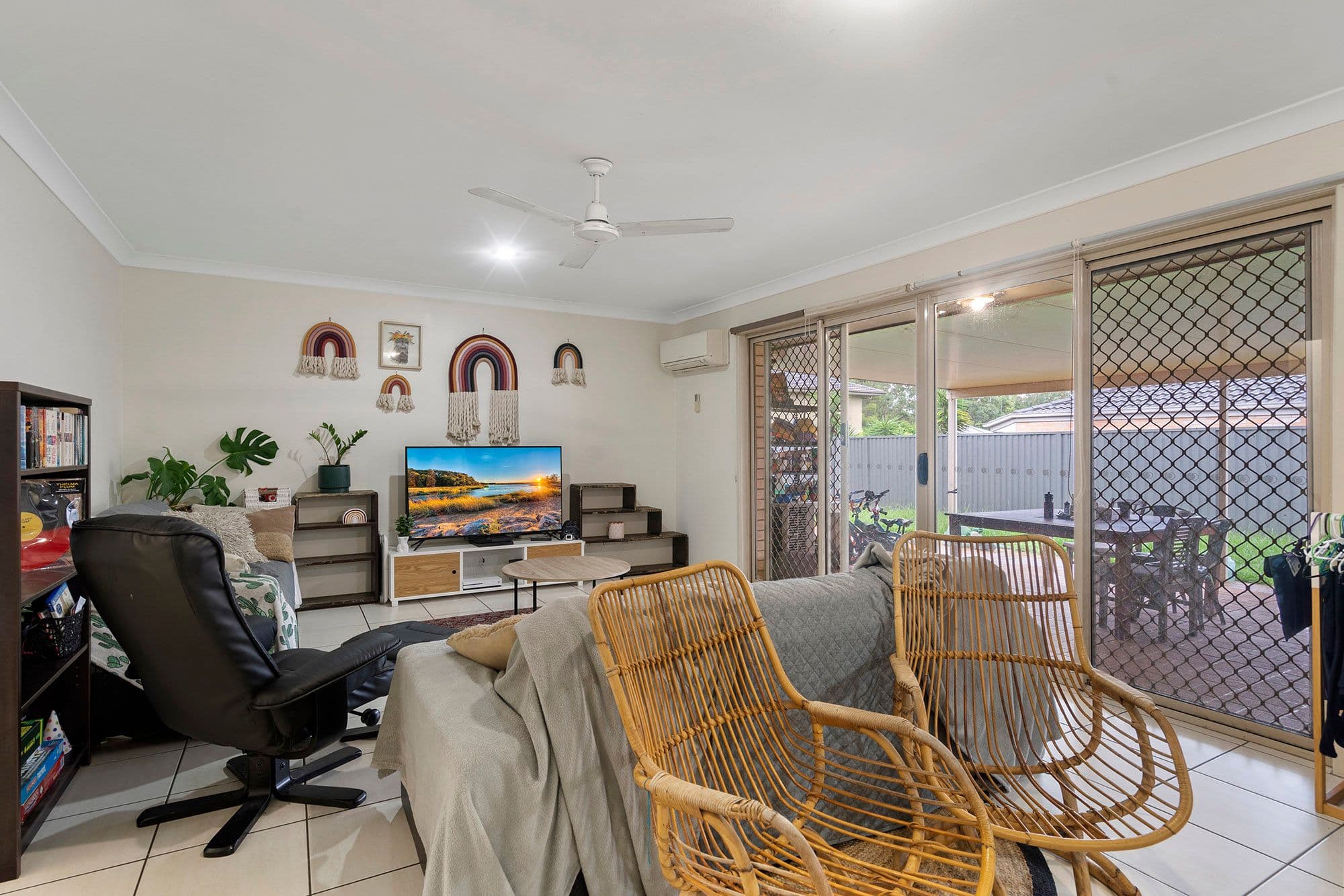 11 Mapelton Circuit, Parkinson QLD 4115, Parkinson - Thumbnail 6