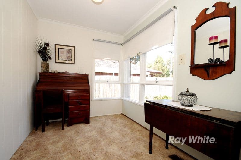 52 Grayson Drive, SCORESBY VIC 3179, Scoresby - Thumbnail 5