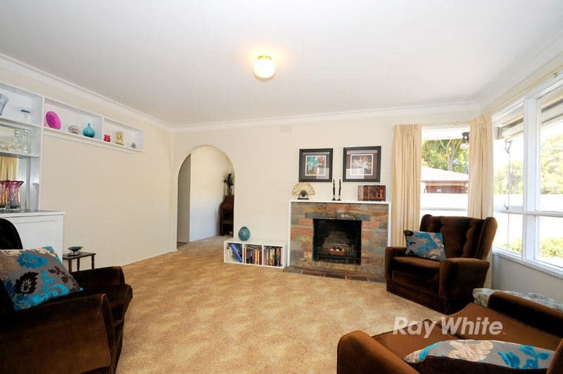 52 Grayson Drive, SCORESBY VIC 3179, Scoresby - Thumbnail 6