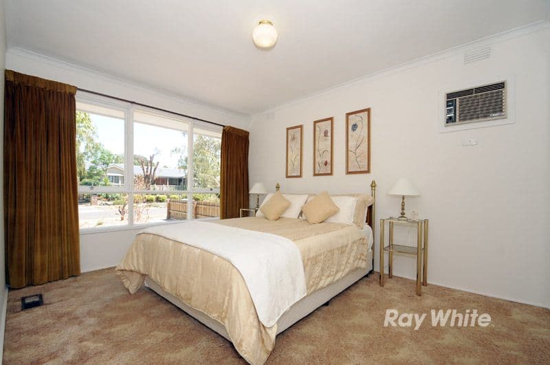 52 Grayson Drive, SCORESBY VIC 3179, Scoresby - Thumbnail 7