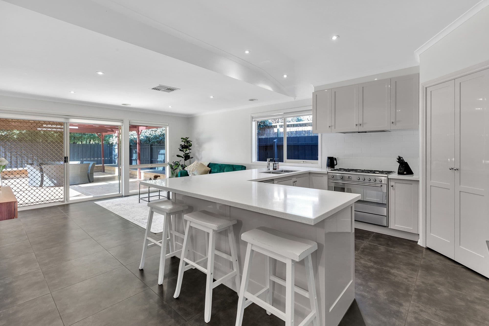 3/39-41 Rosebery Street, Heathcote, Heathcote - Thumbnail 2