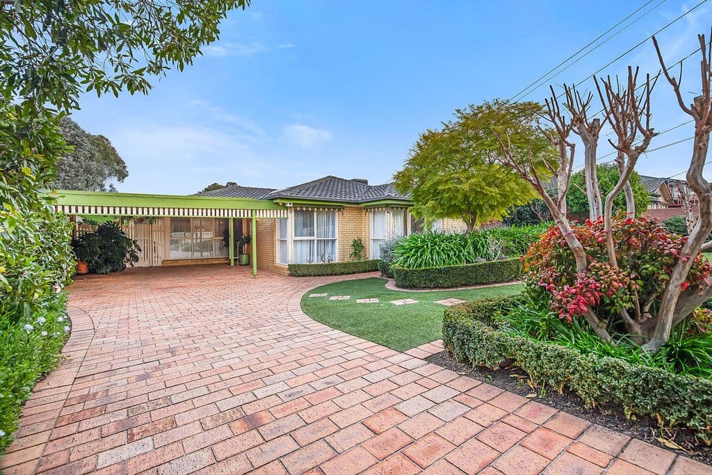 30 Winston Street, Glen Waverley VIC 3150, Glen Waverley - Image 1