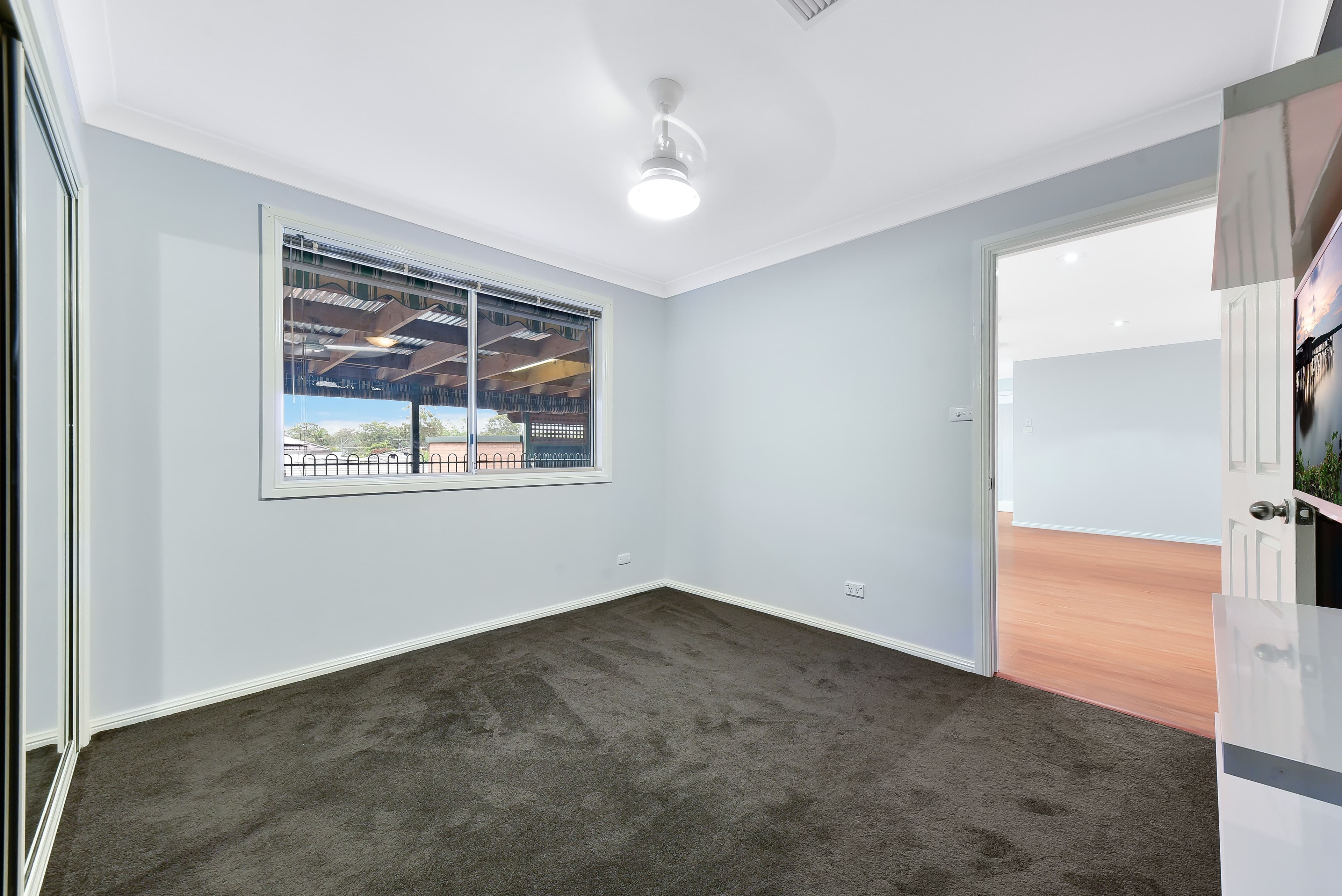 5 Grahame Avenue, Glenfield NSW 2167, Glenfield - Thumbnail 6
