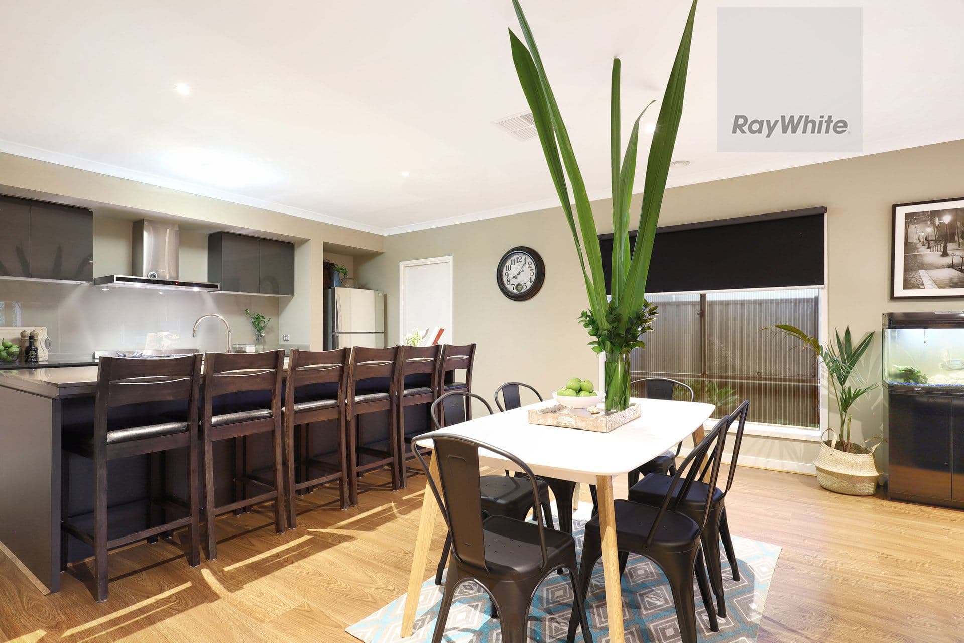 4 Millicent Drive, Craigieburn VIC 3064, Craigieburn - Thumbnail 4