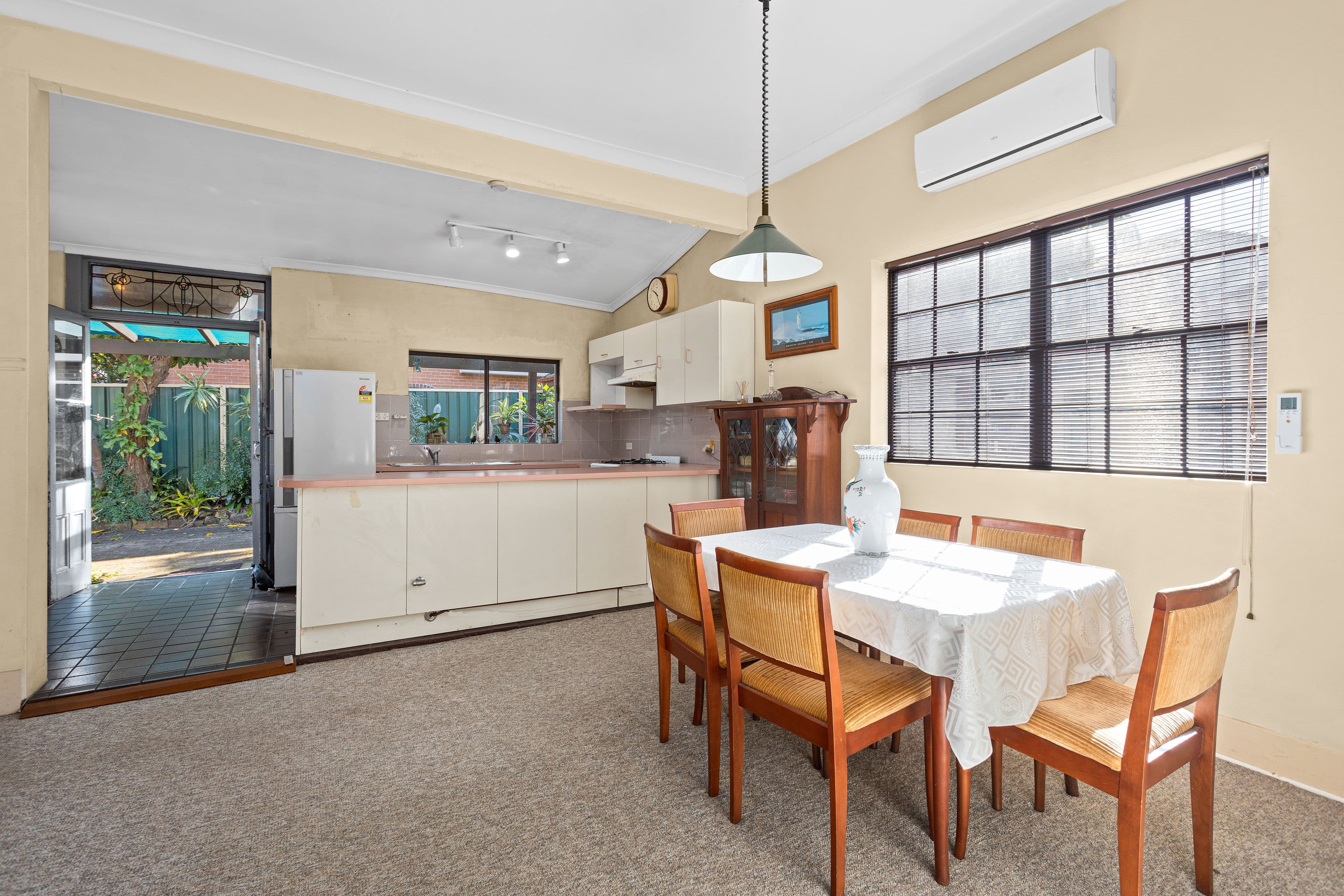 31 Hampton Court Road, Carlton NSW 2218, Carlton - Thumbnail 3