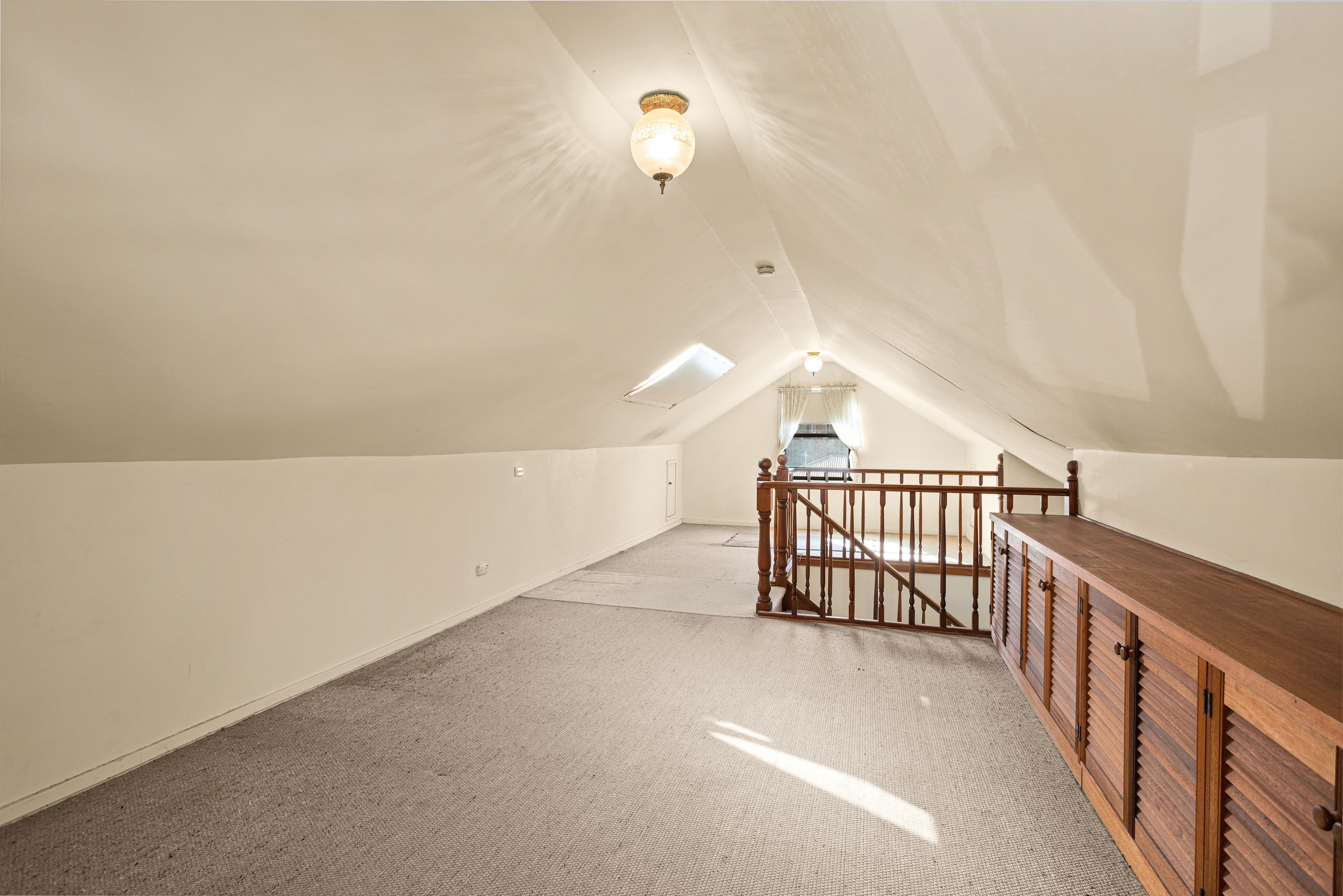 31 Hampton Court Road, Carlton NSW 2218, Carlton - Thumbnail 8