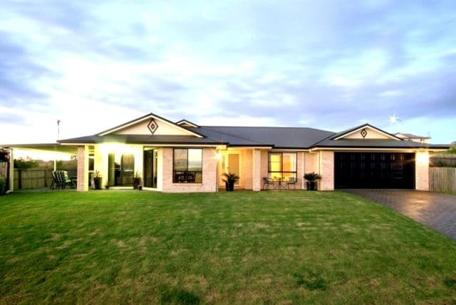 23 McShane Drive, MOUNT KYNOCH QLD 4350, Mount Kynoch - Image 1
