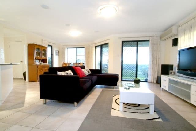 23 McShane Drive, MOUNT KYNOCH QLD 4350, Mount Kynoch - Thumbnail 2