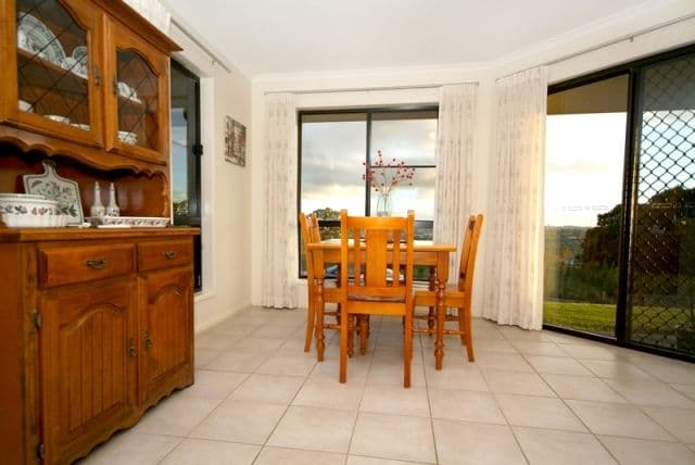 23 McShane Drive, MOUNT KYNOCH QLD 4350, Mount Kynoch - Thumbnail 4