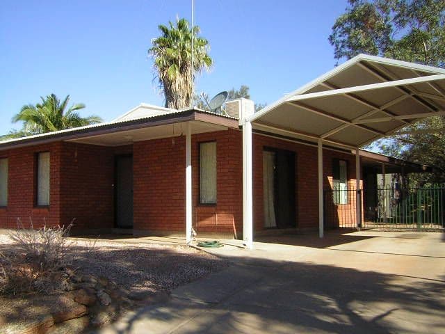 109 Dixon Road, ALICE SPRINGS NT 0870, Alice Springs - Thumbnail 2