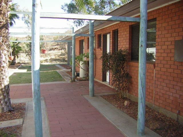 109 Dixon Road, ALICE SPRINGS NT 0870, Alice Springs - Thumbnail 4