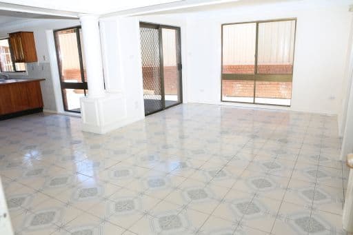 7 Inca Close, GREENFIELD PARK NSW 2176, Greenfield Park - Thumbnail 3