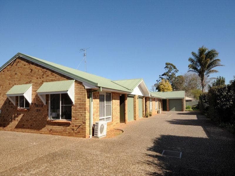 383 Greenwattle Street, Wilsonton QLD 4350, Wilsonton - Image 1