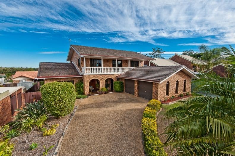 16 McCallum Street, CARSELDINE QLD 4034, Carseldine - Thumbnail 2
