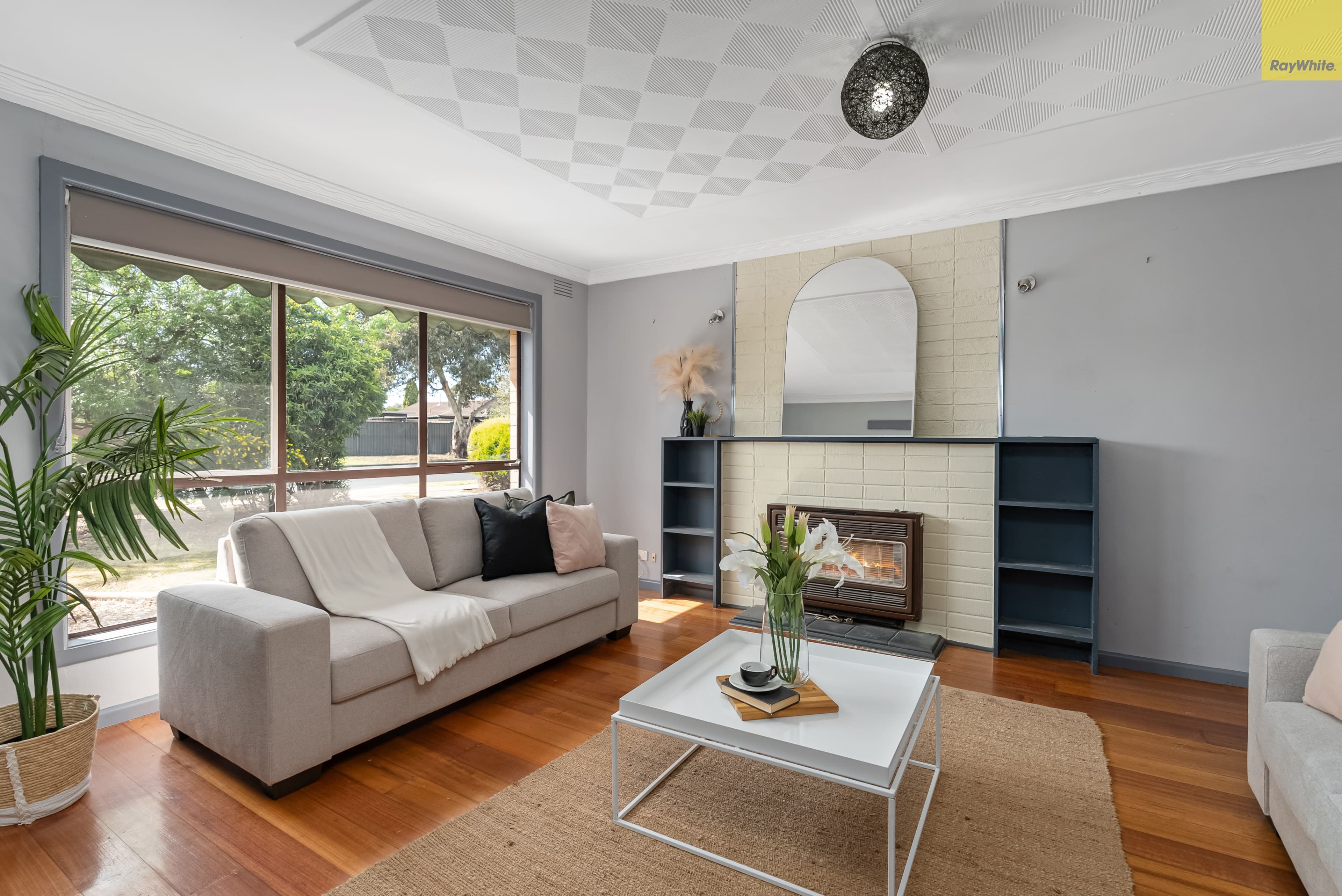 5 Swan Street, Melton VIC 3337, Melton - Thumbnail 3