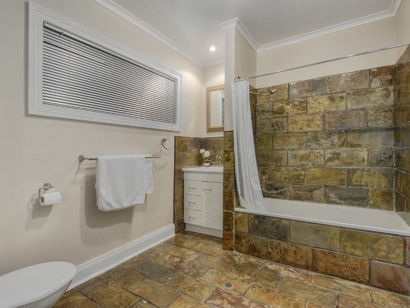 81 Thynne Avenue, NORMAN PARK QLD 4170, Norman Park - Thumbnail 5