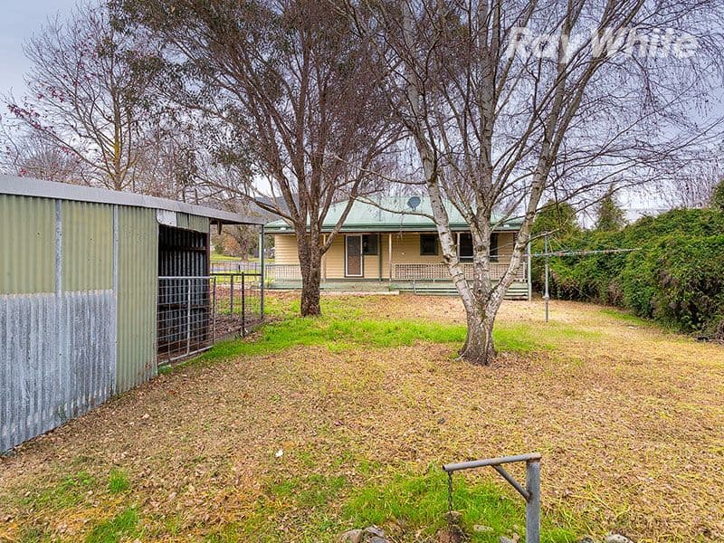 1 Drummond Street, Eskdale VIC 3701, Eskdale - Thumbnail 4