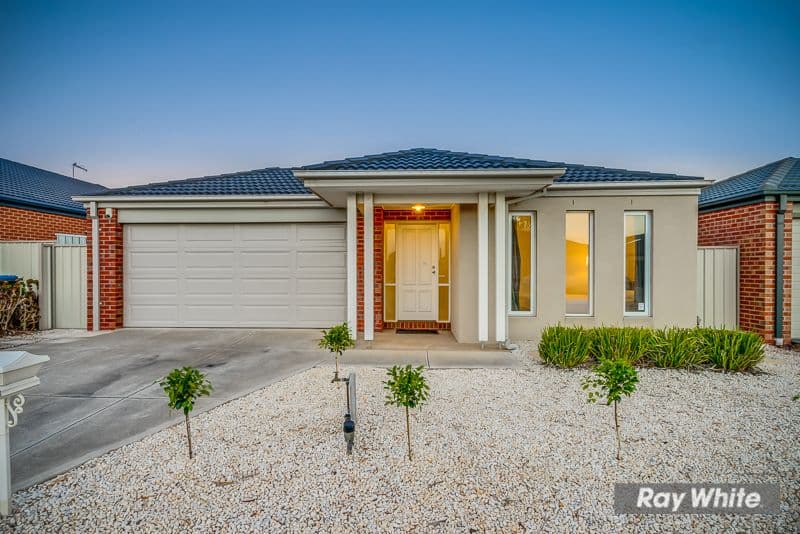 11 Bushfield Road, Truganina VIC 3029, Truganina - Thumbnail 2