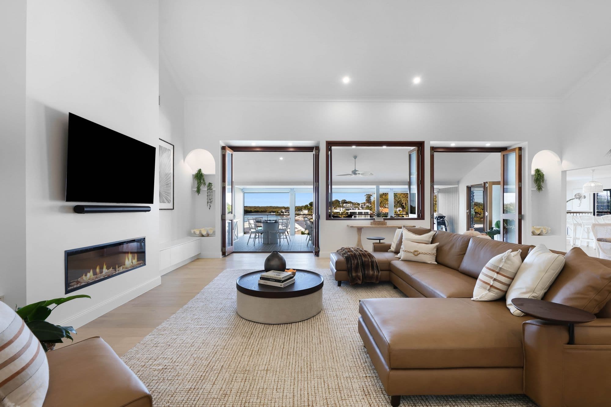 5704 Observation Crescent, Sanctuary Cove QLD 4212, Sanctuary Cove - Thumbnail 7