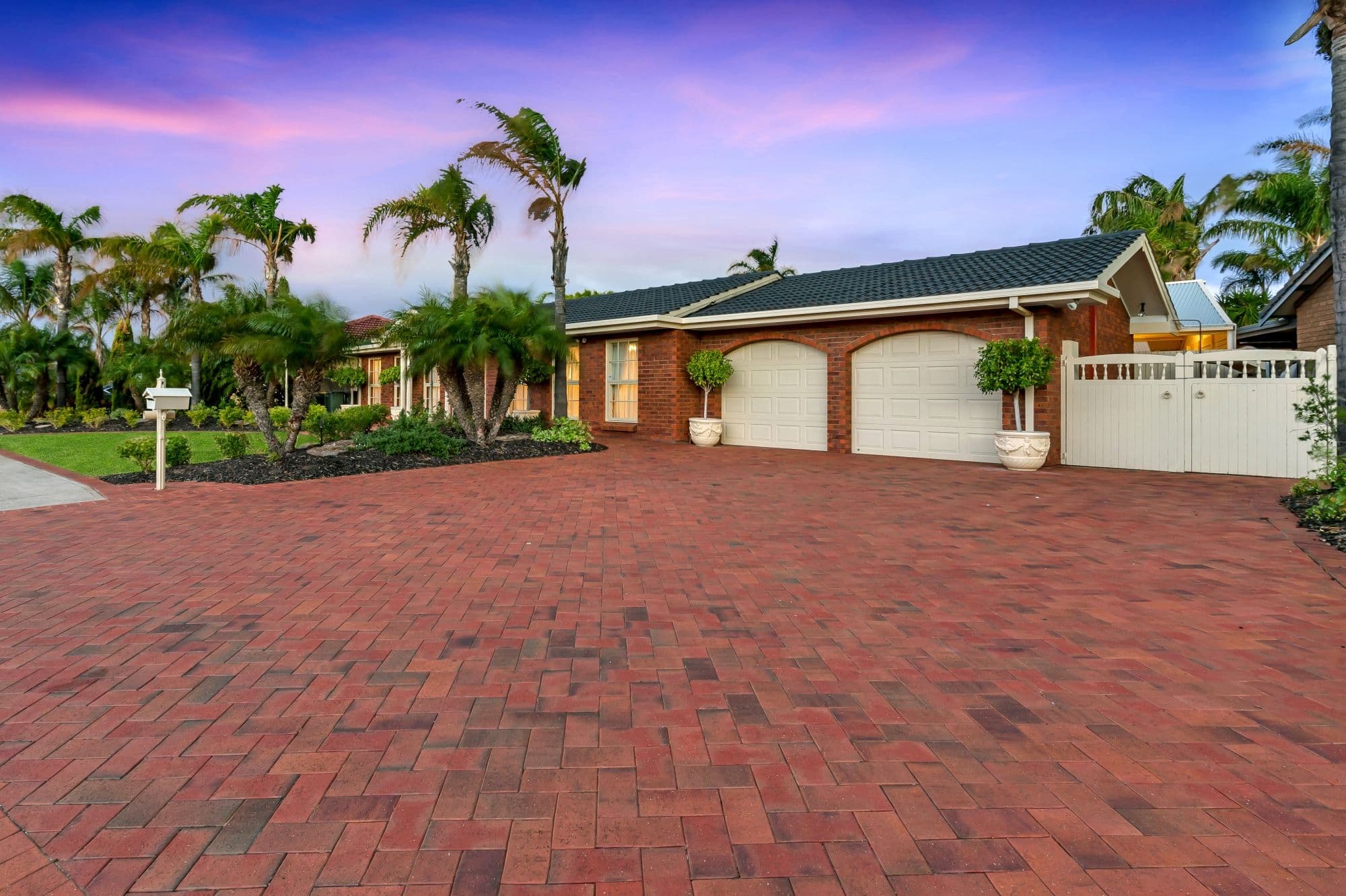 52 Lochside Drive, West Lakes SA 5021, West Lakes - Thumbnail 3