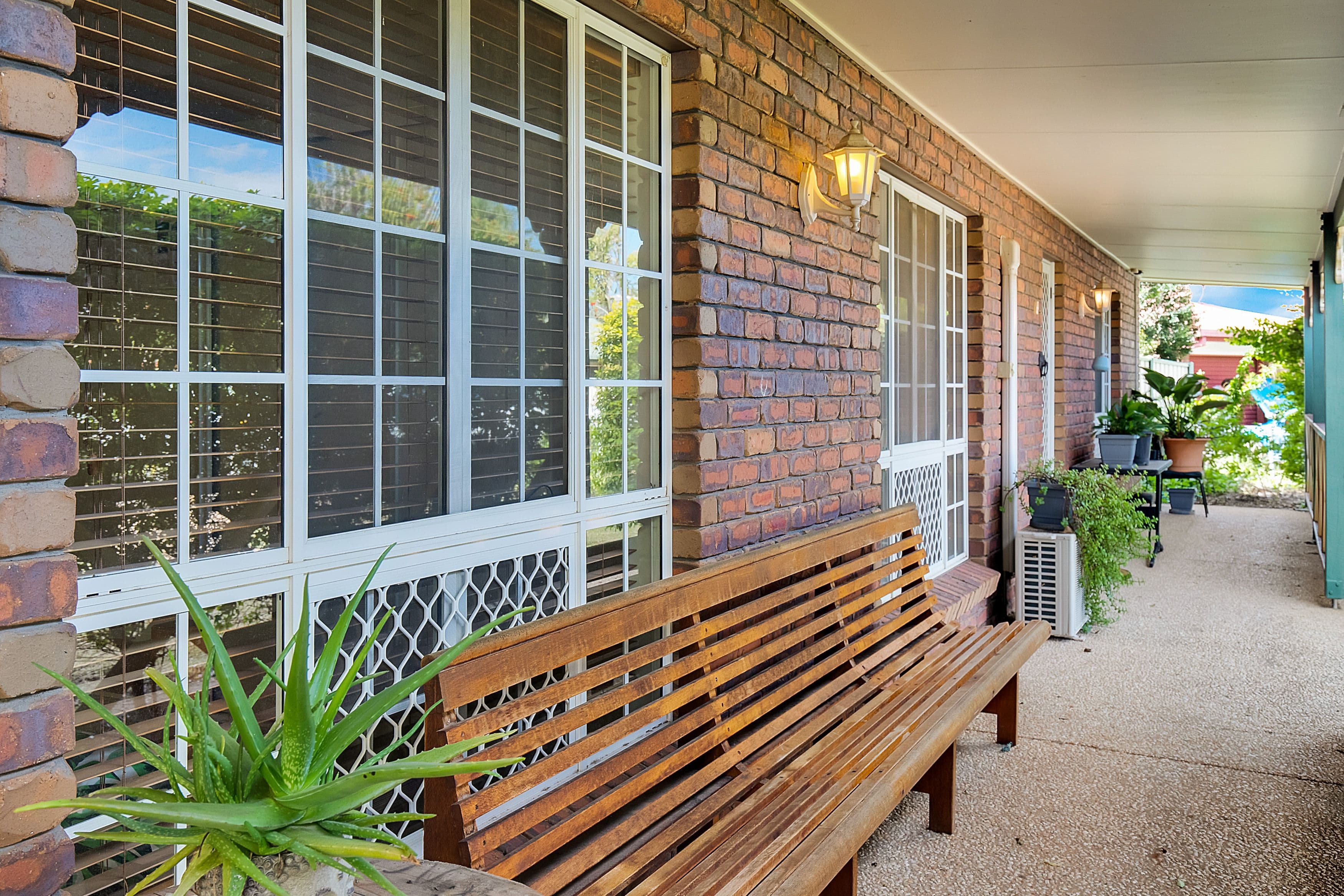 11 Waldby Court, Emerald QLD 4720, Emerald - Thumbnail 3