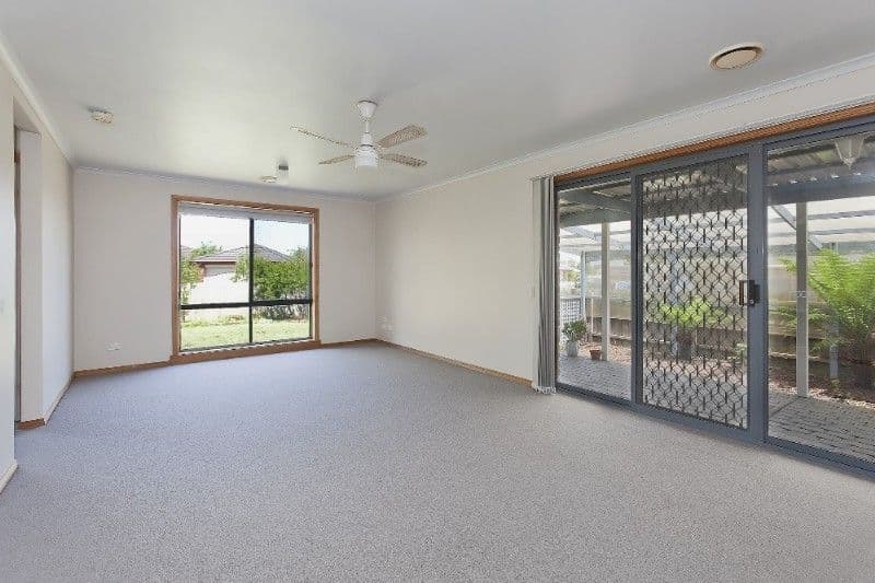 21 Amberly Park Drive, NARRE WARREN SOUTH VIC 3805, Narre Warren South - Thumbnail 7