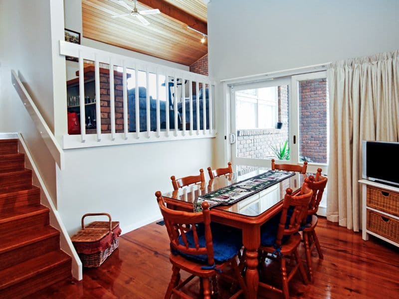 1 Tettenhall Ridge, BELMONT VIC 3216, Belmont - Thumbnail 2