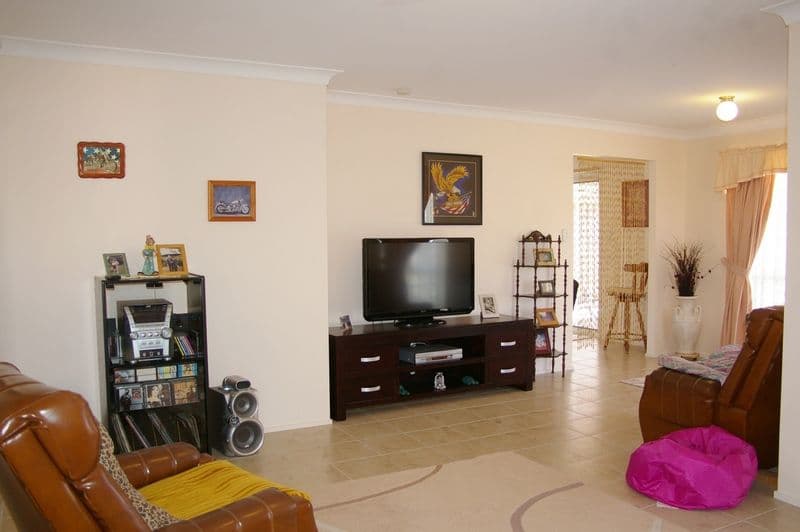 11 Sandra Court, DECEPTION BAY QLD 4508, Deception Bay - Thumbnail 5