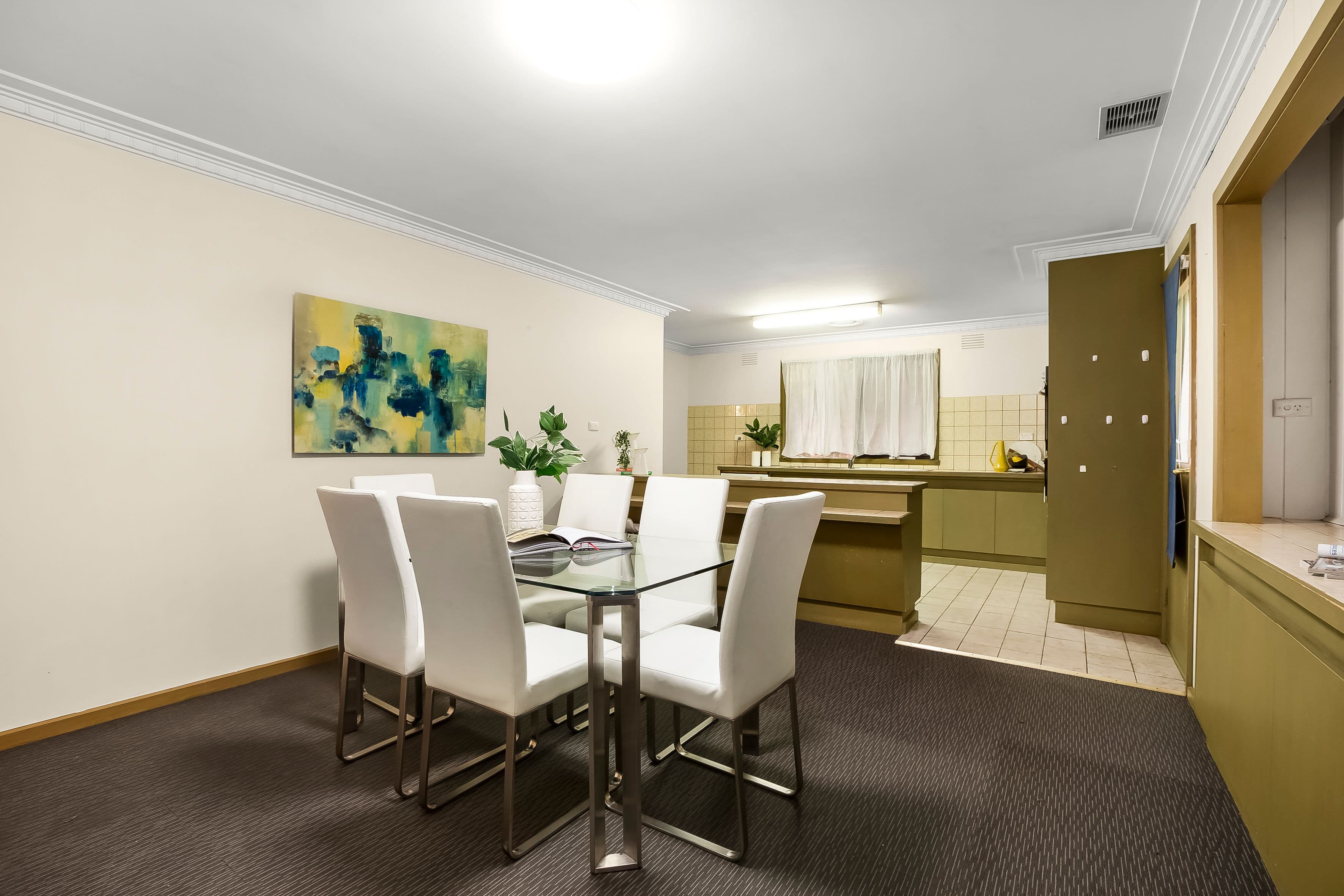 15 Erskine Crescent, Wheelers Hill VIC 3150, Wheelers Hill - Thumbnail 2