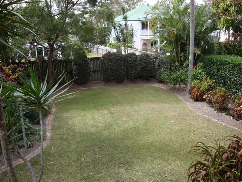 21 Grigor Street, Caboolture, QLD, 4510, Caboolture - Thumbnail 3